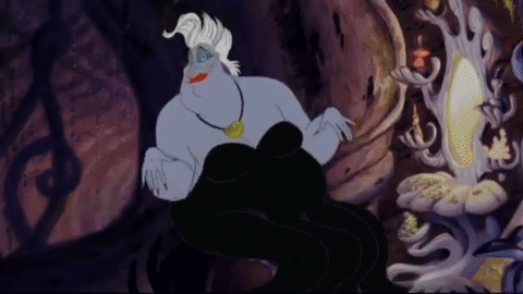 gif la sirenita Ursula usa labial