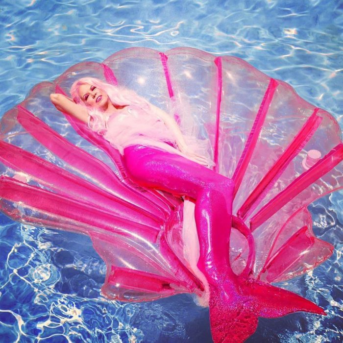 kitten kay sera como sirena