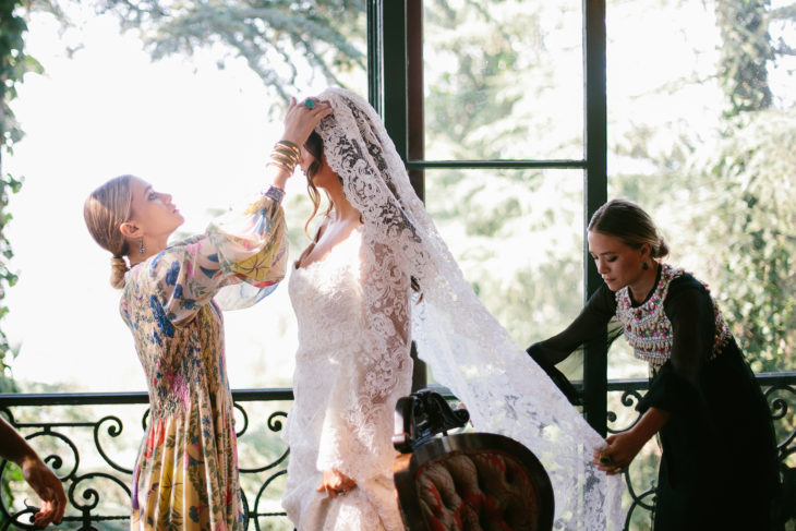 mary-kate y ashley olsen dama de honor
