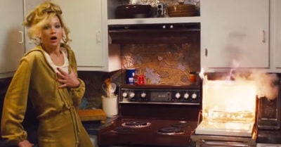 10 reveladores momentos que solo las mujeres que viven solas han tenido