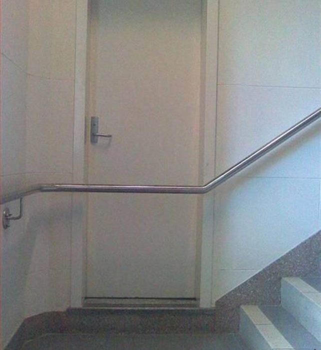 puerta imposible