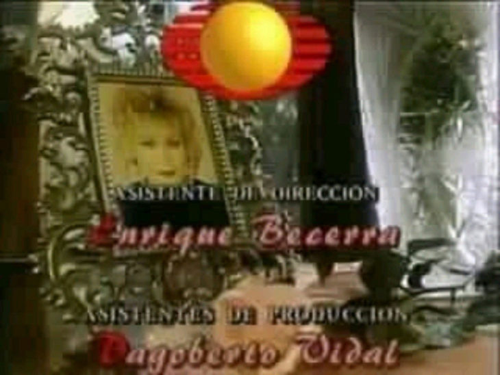 foto de mujer en retrato televisa 