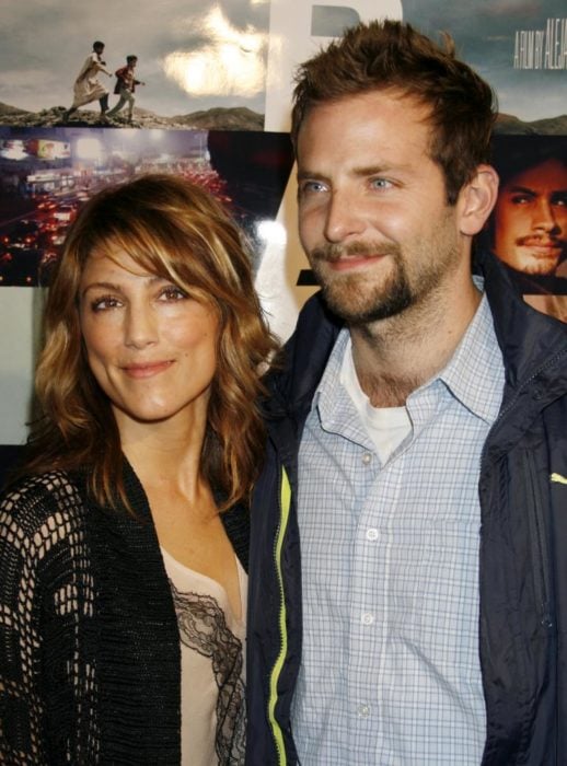  Bradley Cooper y Jennifer Esposito
