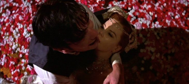 la muerte de satin en moulin rouge