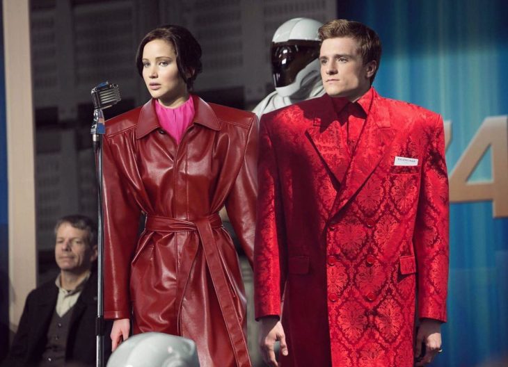 katnis y peeta en balenciaga