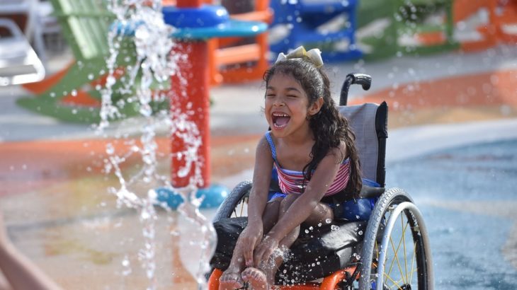 Parque acuático para personas con discapacidades 