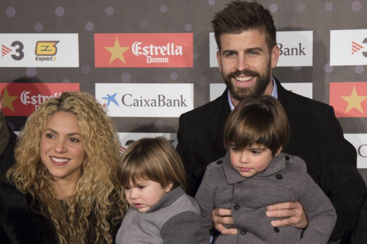 piqué convence a shakira 3