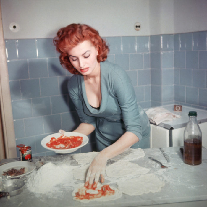 sophia loren cocinando