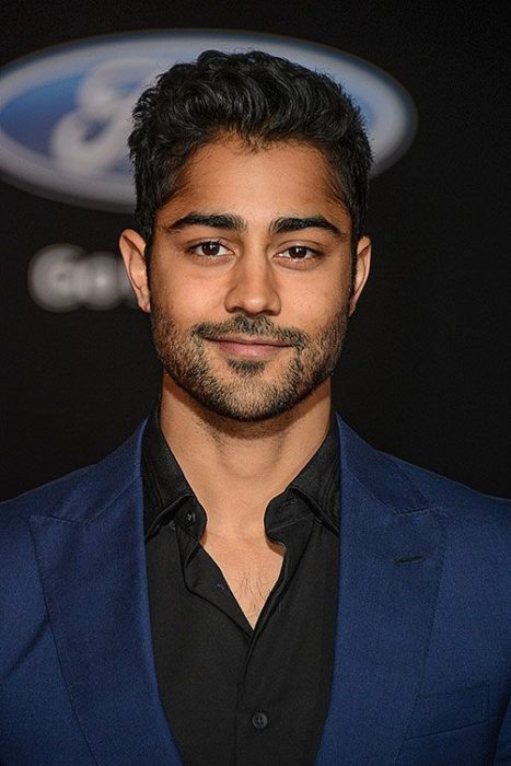 MANISH DAYAL