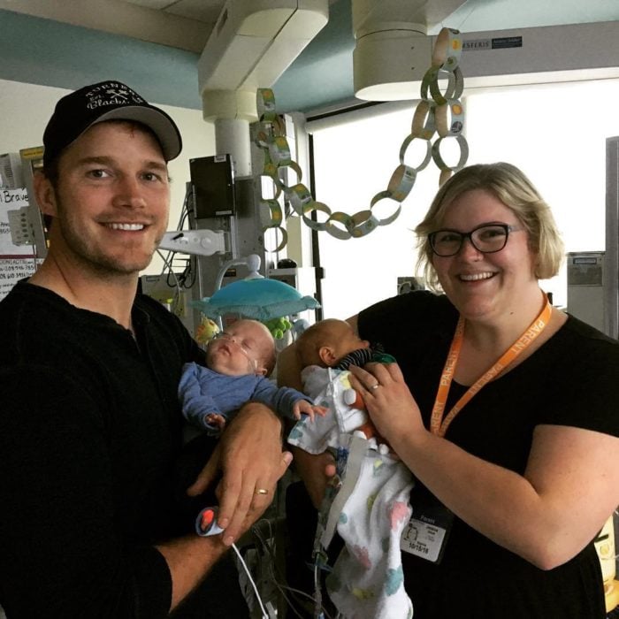Chris Pratt visitando niños enfermos 