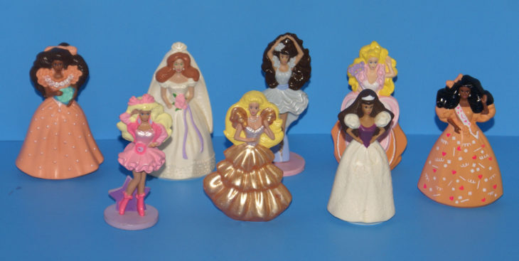 muñecas barbie de cajita feliz 