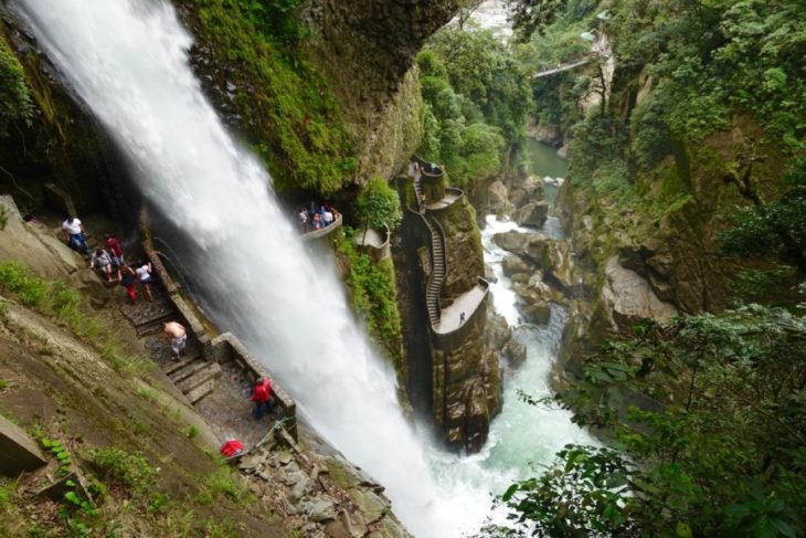 baños ecuador 