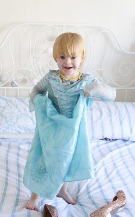 Niño princesa elsa