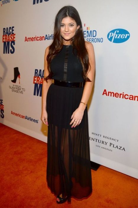 Kylie Jenner 2012 vestido negro