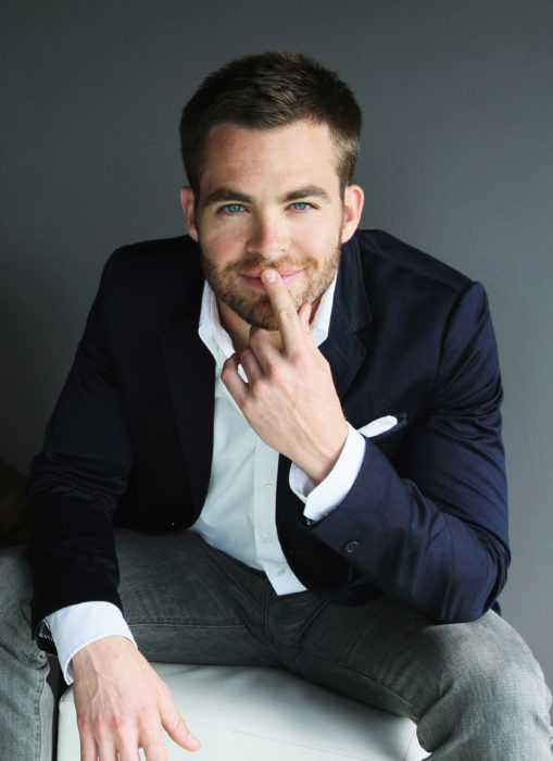 hombres guapos 2017 chris pine