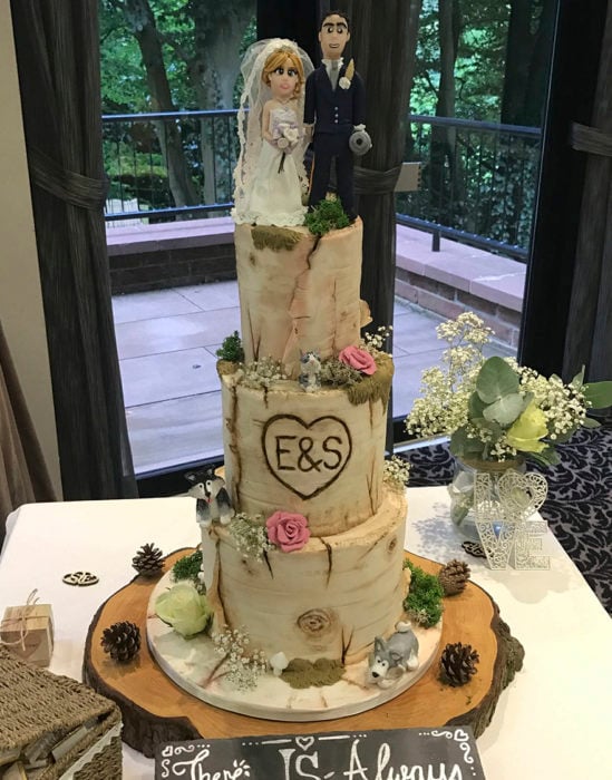pastel de bodas con malamutes