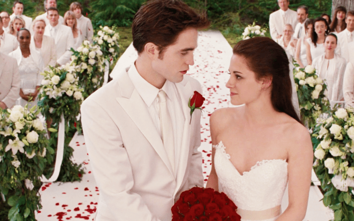 Robert Pattinson y Kristen Stewart/ Bella Swan y Edward Cullen