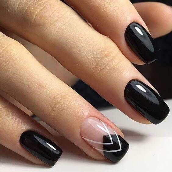 25 Diseños de uñas negras para las chicas con más estilo