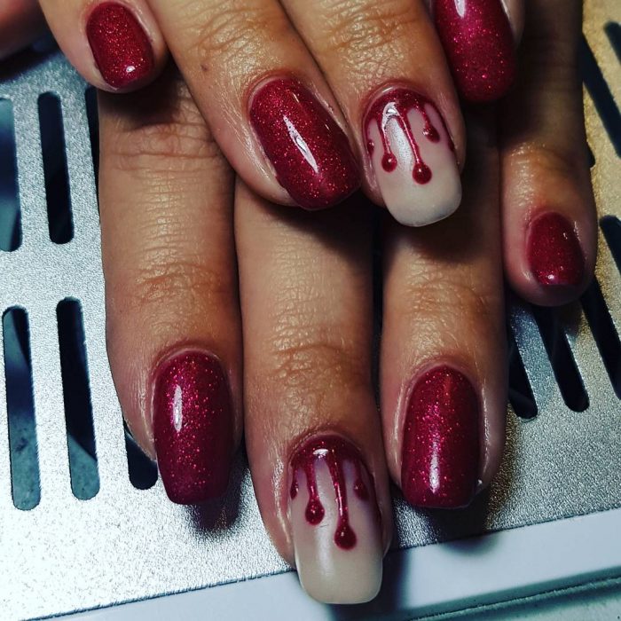 manicura sangrienta