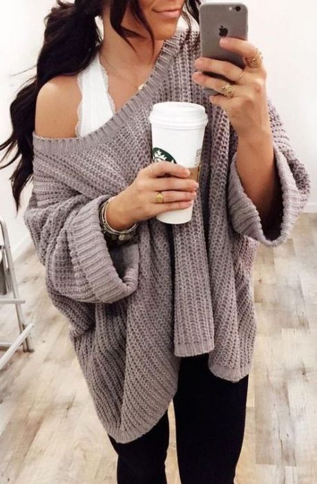 outfits con bralette que puedes usar en el invierno 