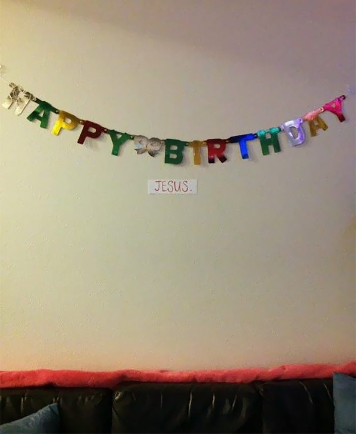 20 Decoraciones navideñas tan absurdas que te harán reír