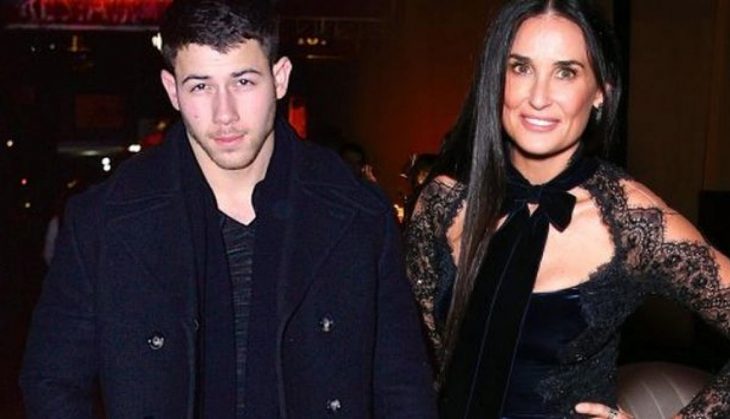 Demi moore y nick jonas estan saliendo