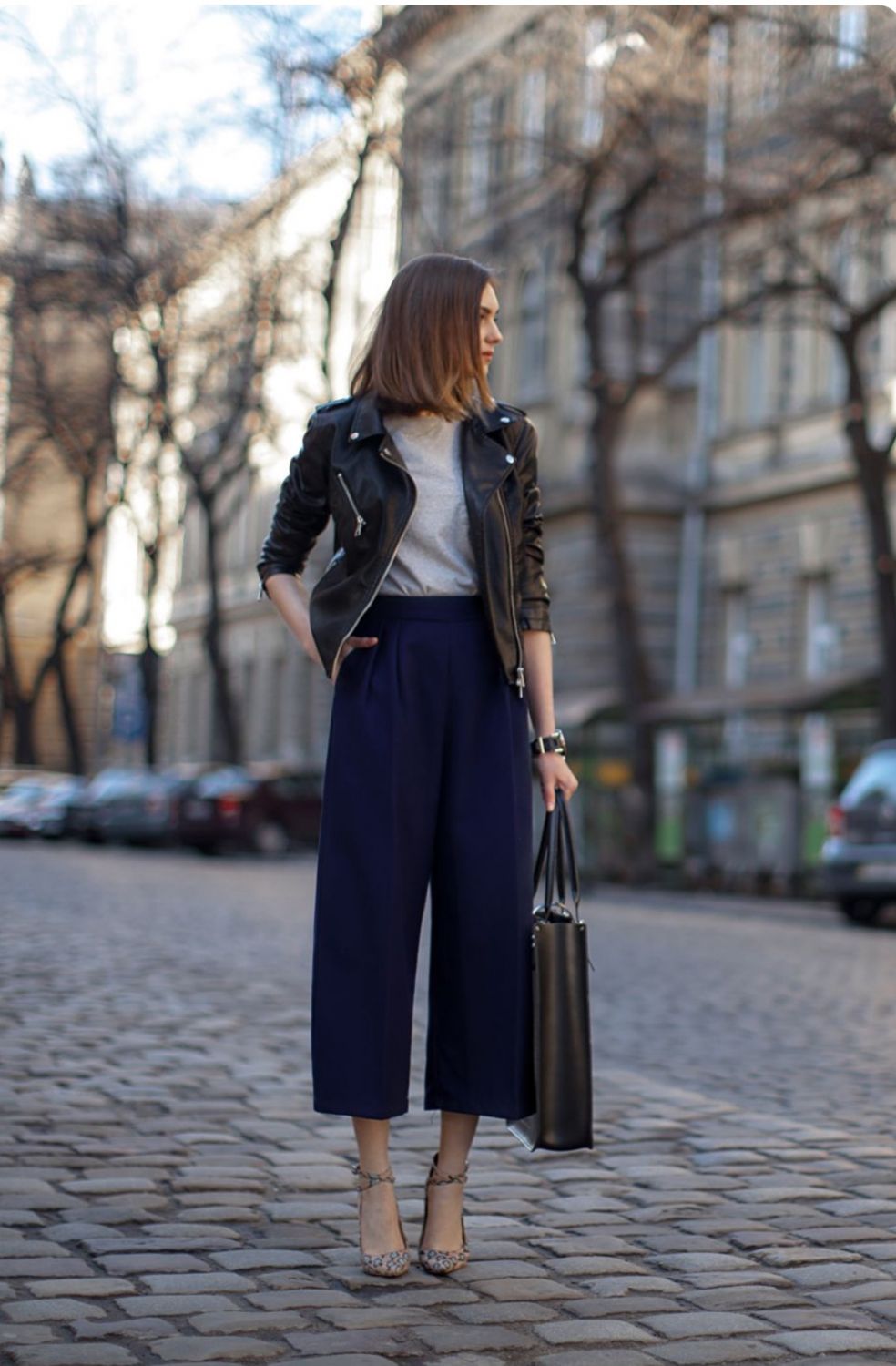 Pantalón ancho mujer elegante