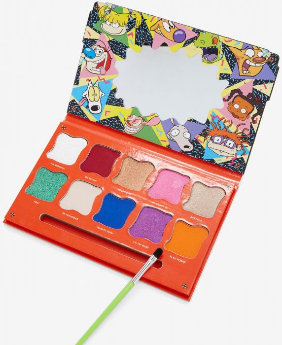 Paleta de sombras hecha por nickelodeon 