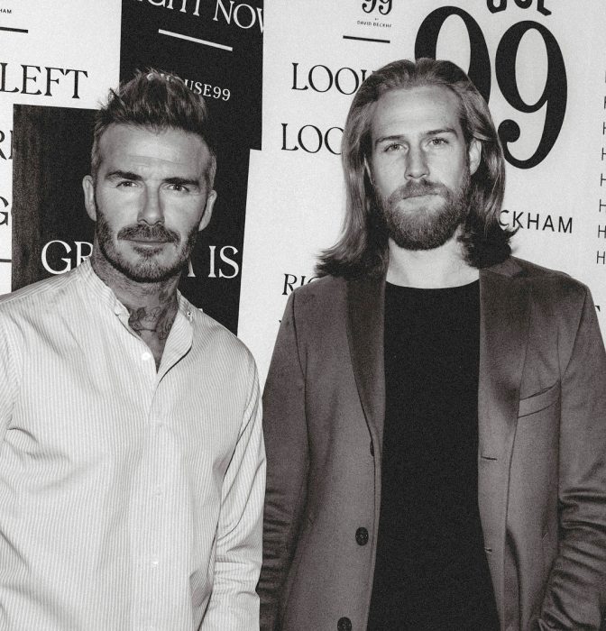 Gwilym Pugh chico pelirrojo guapo