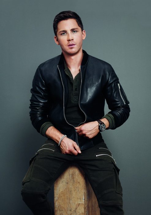 Actor Logan Lerman en una sesión de fotos de GQ magazine 