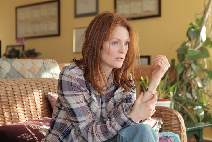 Julian Moore actuando en la pelícual Still Alice 