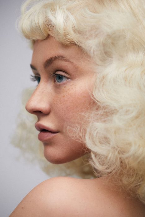 christina aguilera sin maquillaje