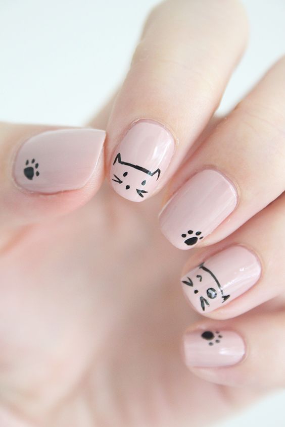 15 Lindos diseños de manicura para las amantes de los gatos