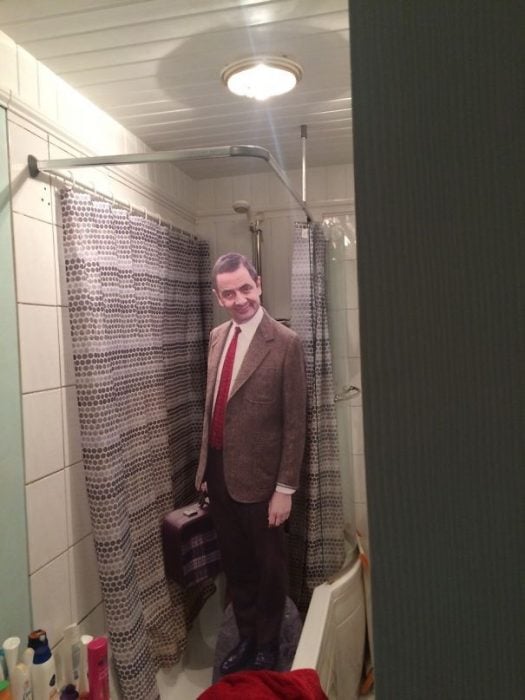 imagen 3d que es la imagen de Mr. Bean en la ducha 