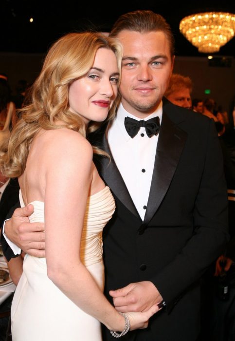 Kate Winslet y Leo DiCaprio juntos en los premios globos de oro 2007