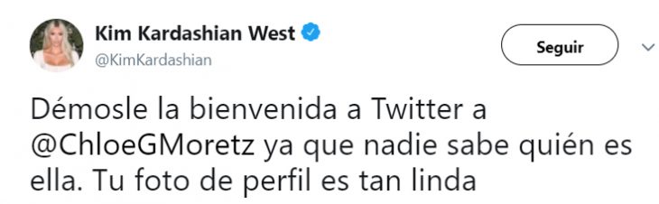 Comentario en Twitter de Kim a Cloë Moretz