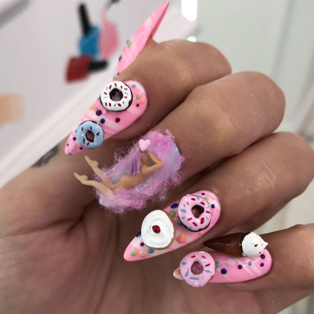 Los diseños de uñas 3D de Nail Sunny te hará volar la cabeza