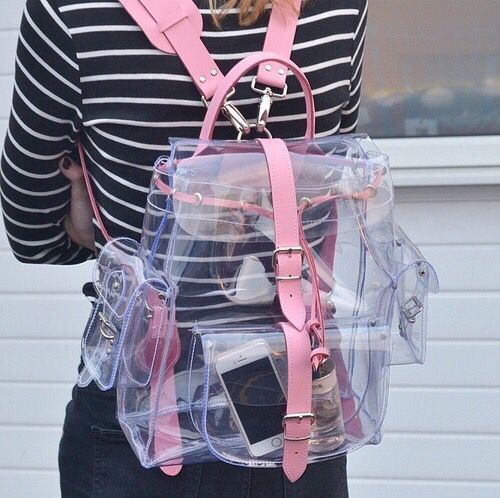 Mochila transparente con correas rosas