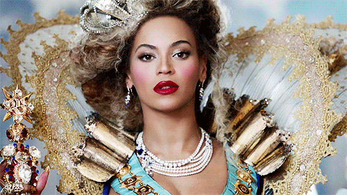 GIF Beyoncé como una reina 