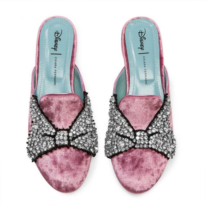 Chiara Ferragni for Disney mules rosas con lazos de piedras