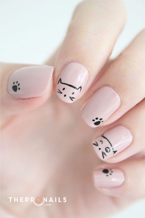 Uñas con diseños de animales 