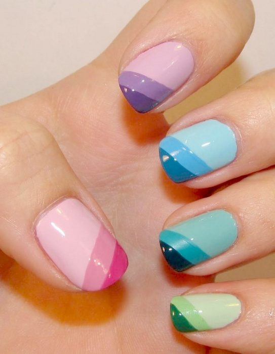 UÑAS COLOR PASTEL