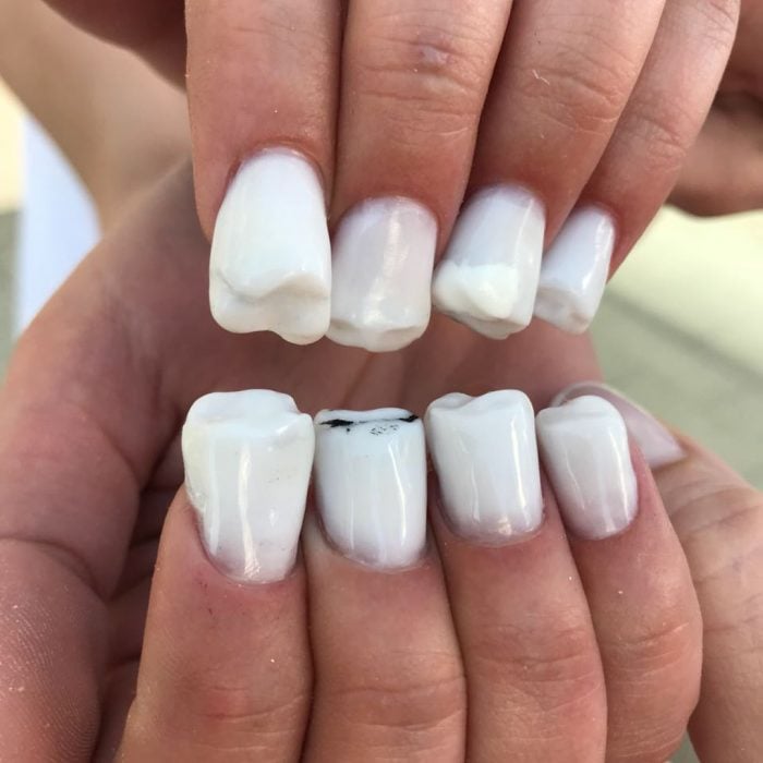 Uñas de muelas creadas por nail sunny como una tendencia 