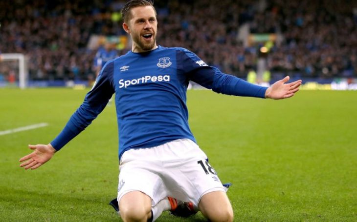 Gylfi Sigurðsson jugador de islandia 