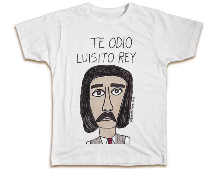 Playera con estampado del personaje de la serie de Luis Miguel 