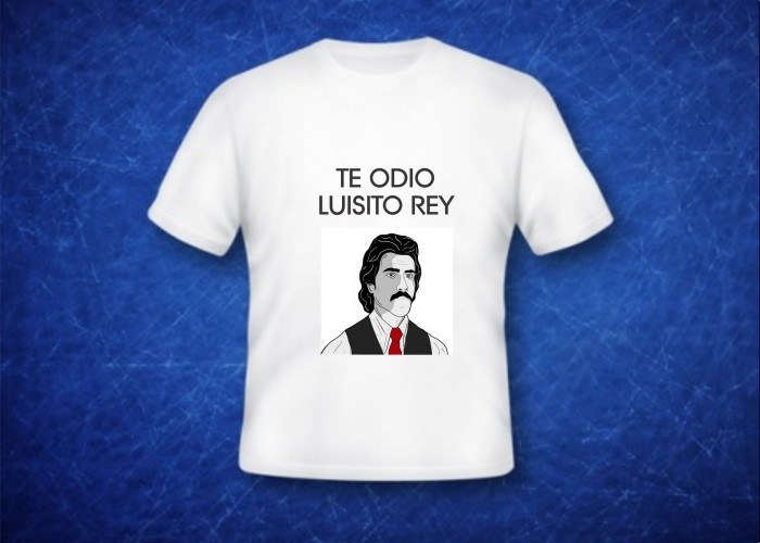 Playera con estampado del personaje de la serie de Luis Miguel 
