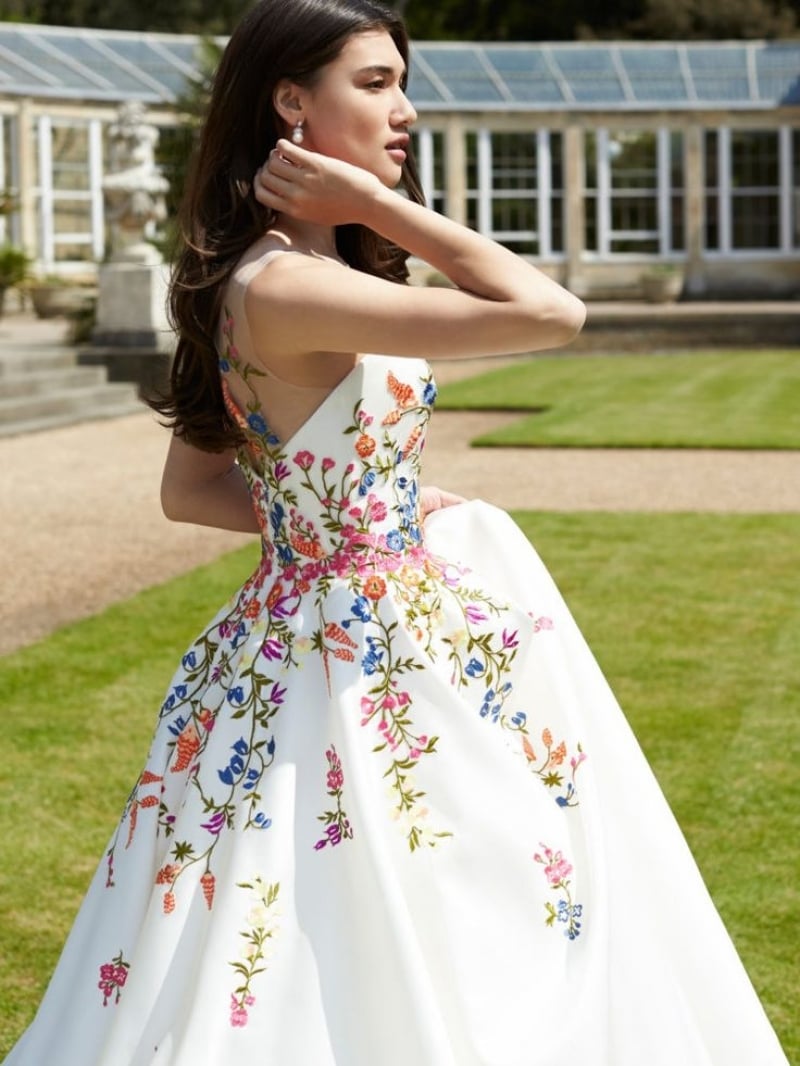 15 Lindos vestidos de novia con un toque de folclor mexicano