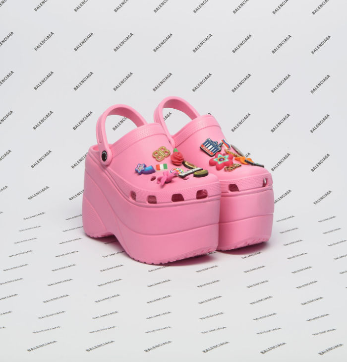 Crocs rosas de balenciaga