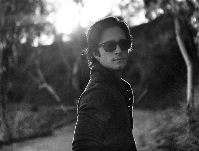 Diego Boneta luciendo sexi 