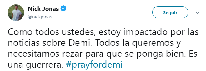 Comentarios en Twitter de famosos hacia Demi Lovato